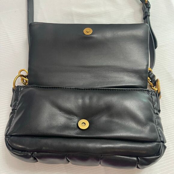 Steve Madden Black Quilted Coleman Purse Handbag - Picture 11 of 13